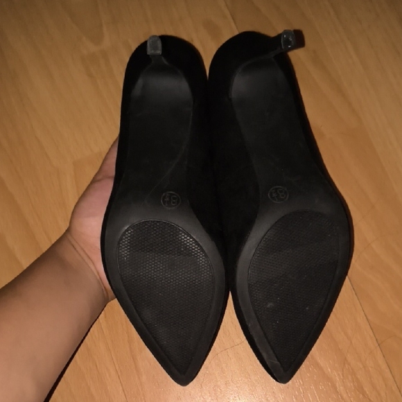 A New Day | Classic Black Heels - Picture 5 of 5